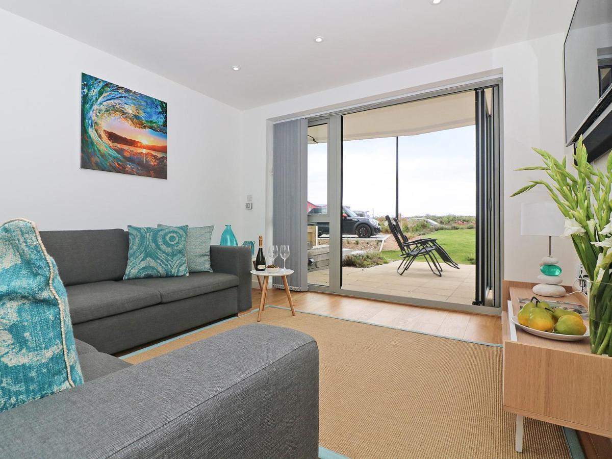 Saltwater Apartment New Quay Exterior foto